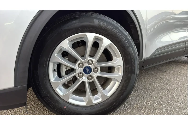 $17995 : Ford Escape 2020 SE 4dr SUV image 9