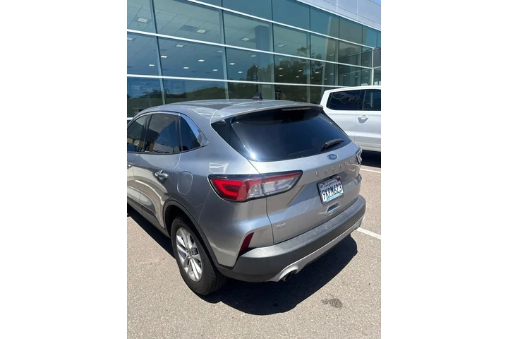 $17900 : Ford Escape 2022 SE 4dr SUV image 7