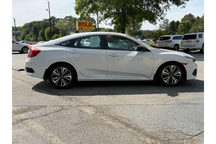 2016 Civic EX-T image 8