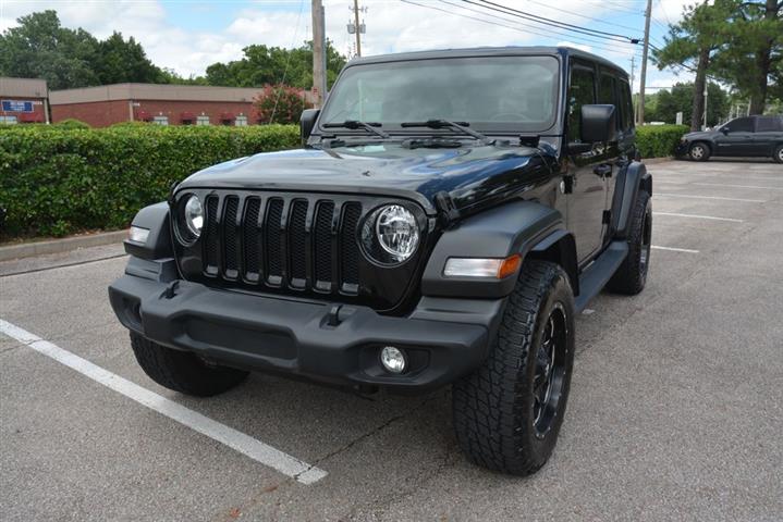 2019 Wrangler Unlimited Sport image 2