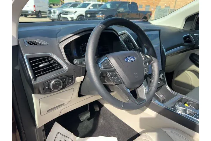 $33999 : Ford Edge 2024 AWD Titanium image 7