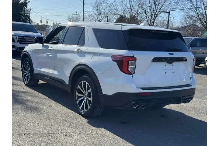 $25900 : Ford Explorer 2021 AWD ST 4d image 5