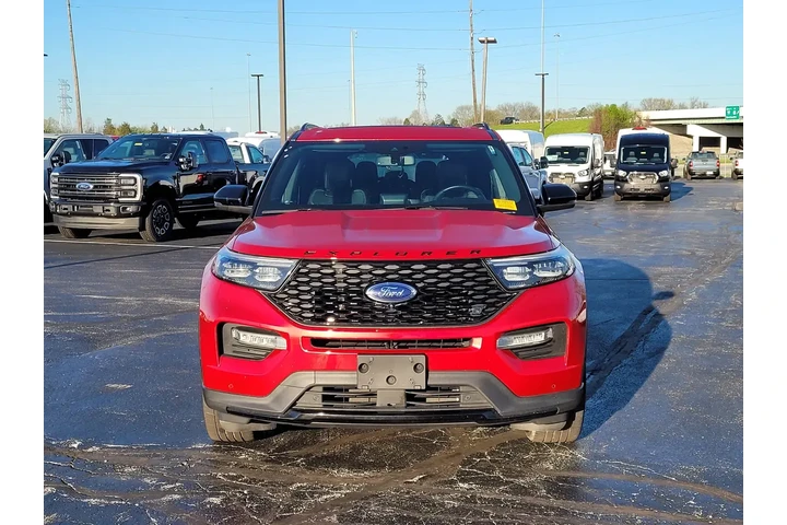 $26950 : Ford Explorer 2020 AWD ST 4d image 9