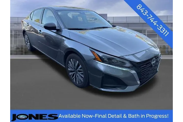 $20240 : Nissan Altima 2024 2.5 SV 4d image 1