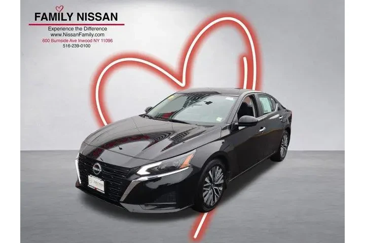 $19710 : Nissan Altima 2023 2.5 SV 4d image 7