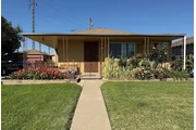 2-bathroom home with 1,024 sq en Los Angeles