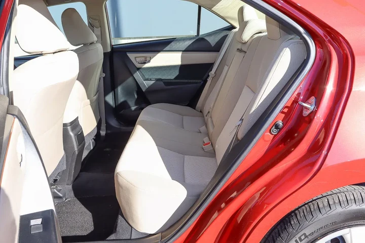 $14988 : 2015 Corolla LE image 8