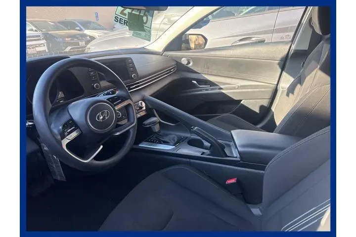 $21398 : Hyundai ELANTRA 2023 SEL 4dr image 5