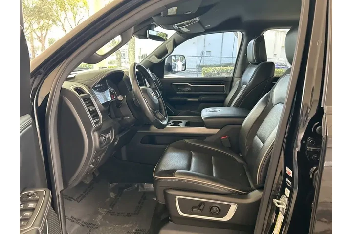 $32010 : Ram 1500 2021 4x2 Laramie 4d image 5