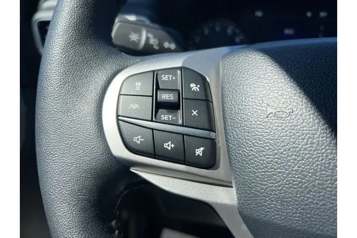 $34654 : Ford Explorer 2024 AWD XLT 4 image 8