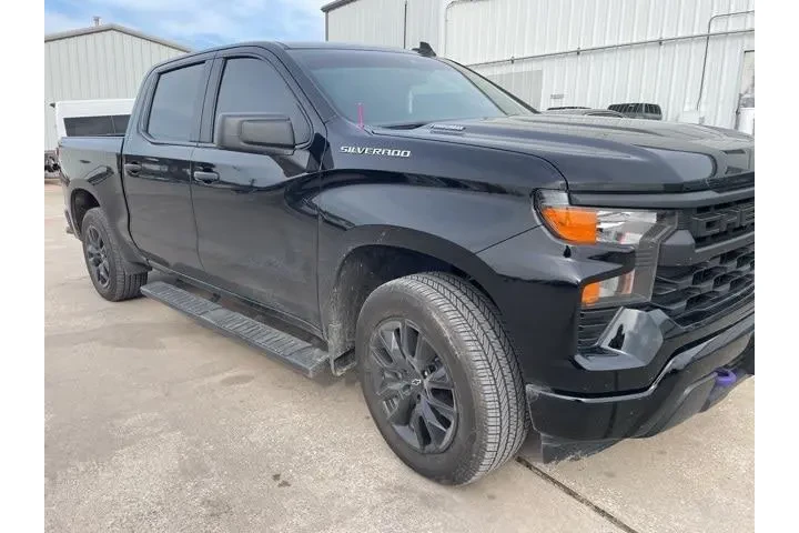$34700 : Chevrolet Silverado 1500 202 image 2