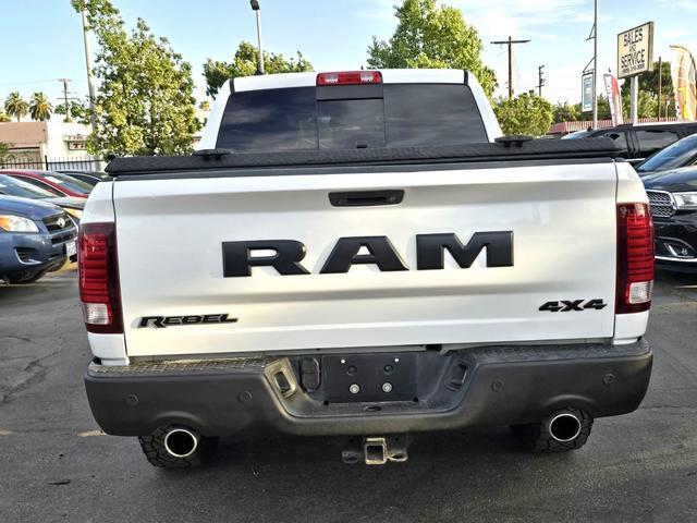 $21900 : 2016 RAM 1500 CREW CAB2016 RA image 6