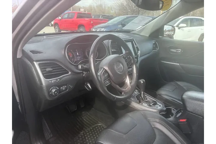 $13950 : 2019 Cherokee Limited image 10