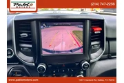$31900 : 2019 RAM 1500 CREW CAB BIG HO thumbnail