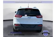 $14153 : Jeep Cherokee 2018 Latitude thumbnail