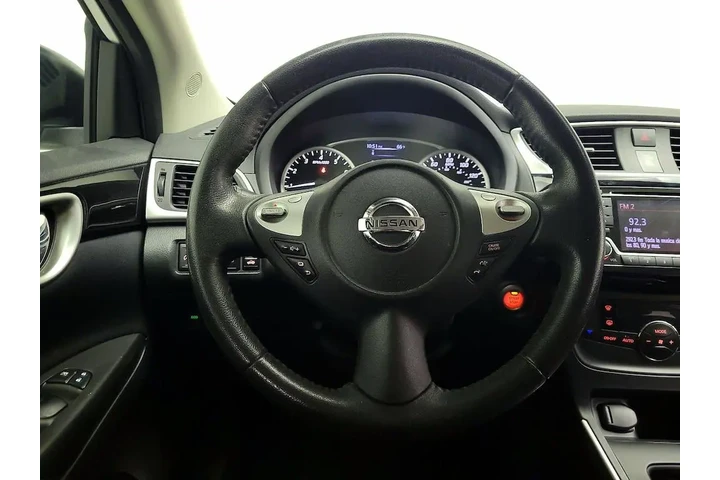 $13599 : Nissan Sentra 2018 SV 4dr Se image 10