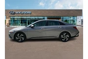 $21786 : Hyundai ELANTRA 2024 SEL 4dr thumbnail