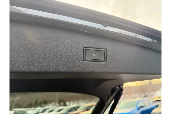 $21995 : Volkswagen Tiguan 2022 AWD S image 8