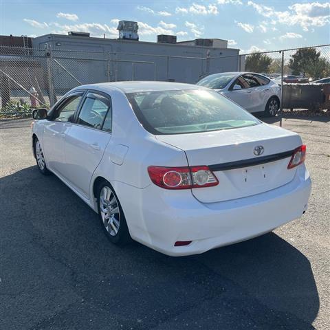 $12000 : 2013 TOYOTA COROLLA image 3