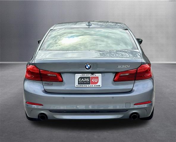 $22031 : 2017 BMW 5 Series 530i image 6