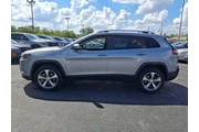 $17368 : Jeep Cherokee 2021 4x4 Limit thumbnail