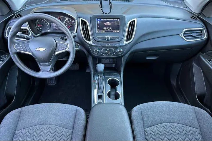 $21461 : Chevrolet Equinox 2024 LT 4d image 5