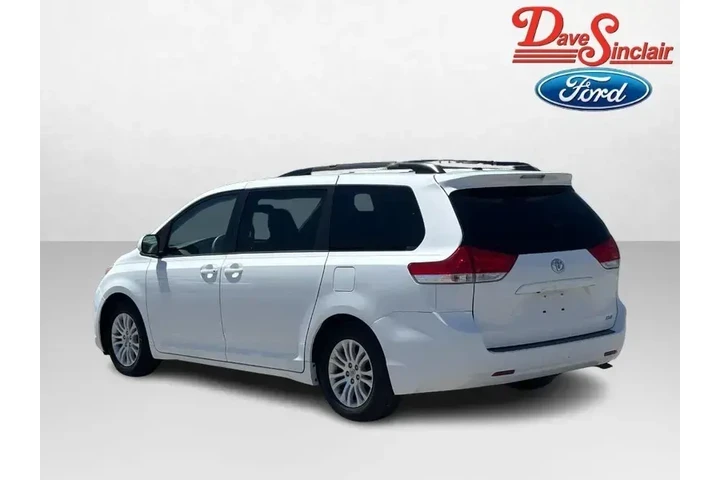 $12888 : Toyota Sienna 2014 XLE 7-Pas image 9