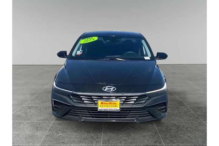 $21138 : Hyundai ELANTRA 2024 SEL 4dr image 8