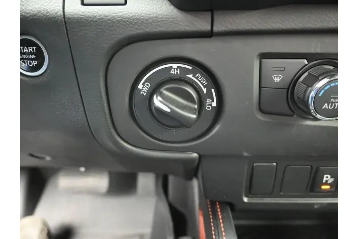 $39967 : Nissan Frontier 2025 4x4 PRO image 2