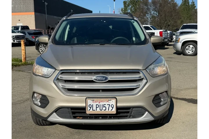 $12700 : Ford Escape 2018 AWD SE 4dr image 8