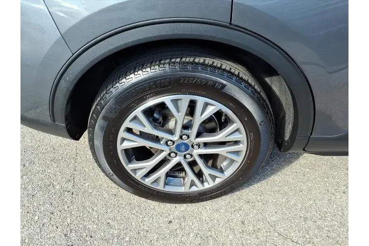 $20980 : Ford Escape 2022 AWD SEL 4dr image 5