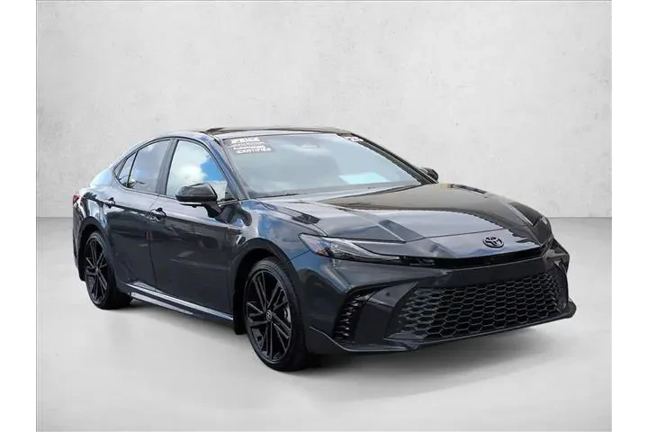 $37584 : Toyota Camry 2025 AWD XSE 4d image 3