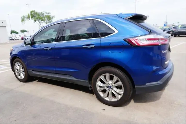 $19225 : Ford Edge 2020 Titanium 4dr image 4