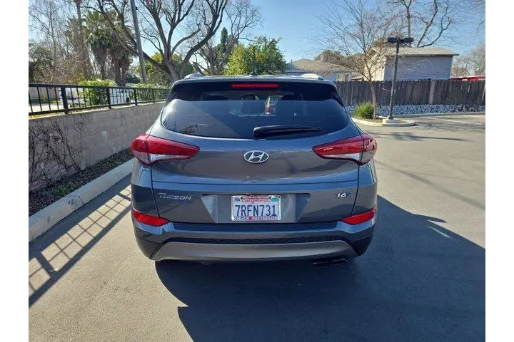 $9995 : Hyundai TUCSON 2016 Eco 4dr image 4
