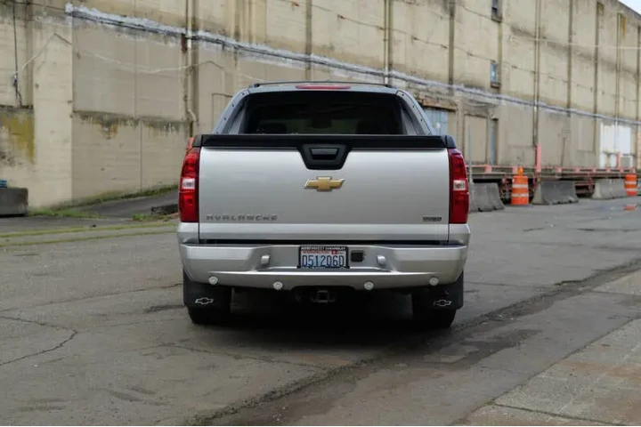 $19888 : 2011 Avalanche LTZ image 10