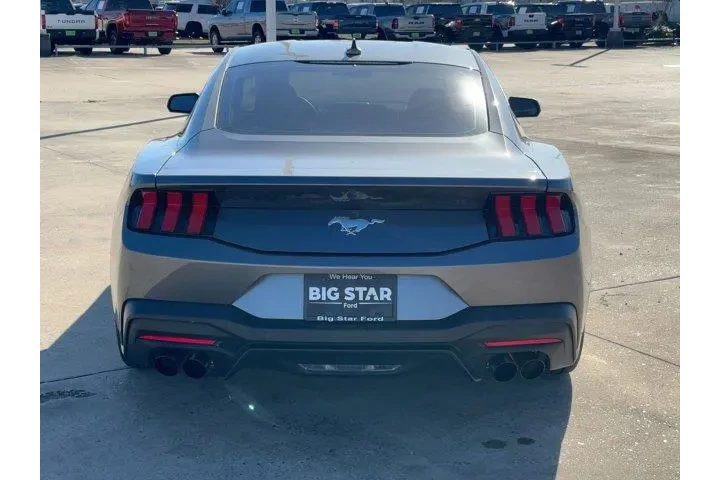 $27999 : Ford Mustang 2024 EcoBoost 2 image 4