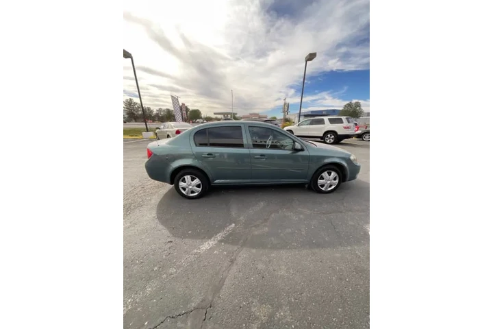 2010 Cobalt LT image 3