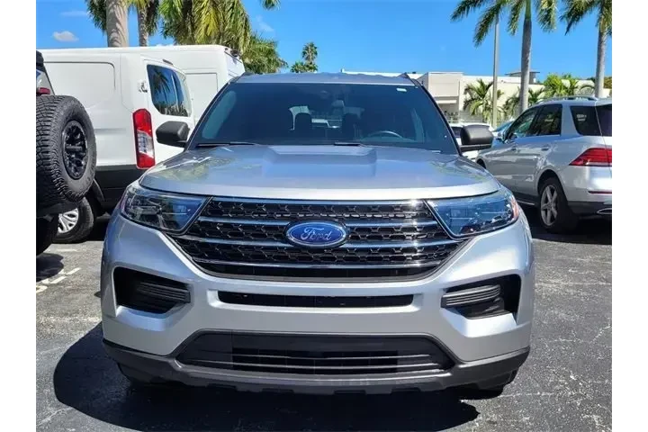 $26490 : Ford Explorer 2020 XLT 4dr S image 2