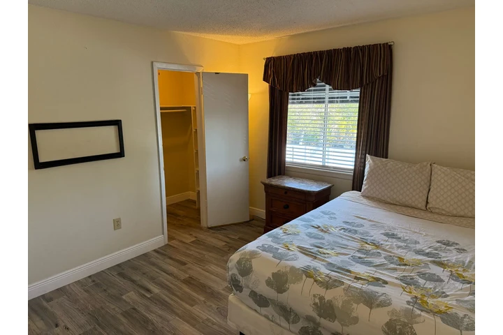 $850 : Alquilo habitación en orlando image 1