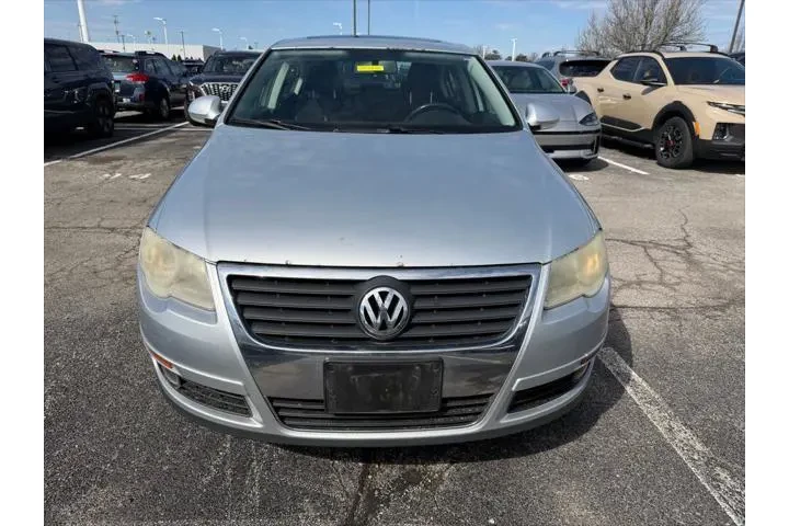 $3766 : Volkswagen Passat 2009 Komfo image 2