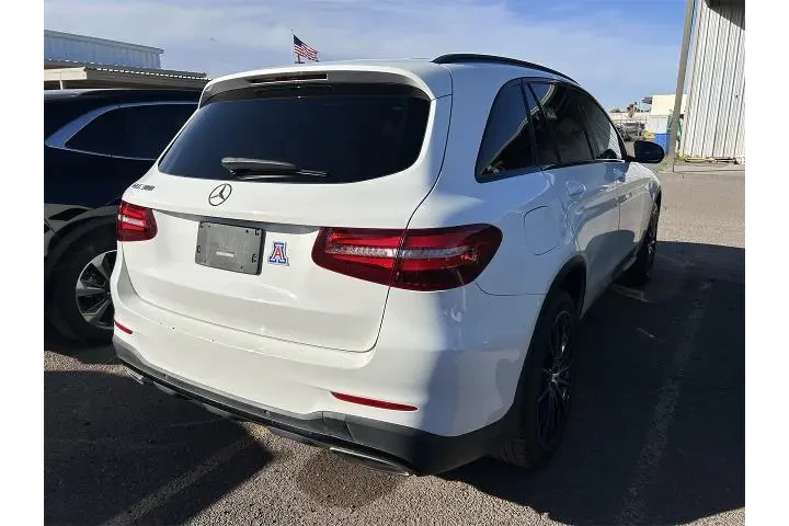 $17995 : Mercedes-Benz GLC 2019 GLC 3 image 4
