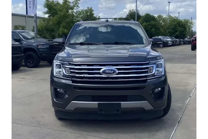 $29990 : Ford Expedition 2021 4x2 XLT image 2