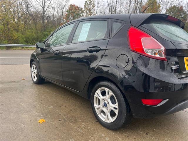 $4995 : 2016 Fiesta SE image 9