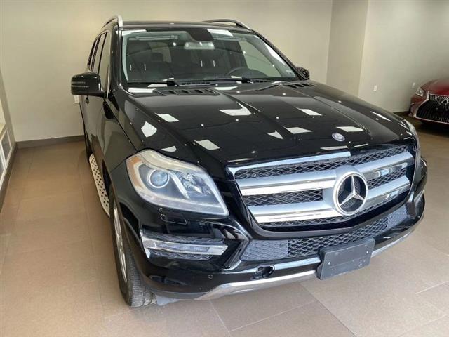 $23999 : Used 2013 GL-Class 4MATIC 4dr image 3