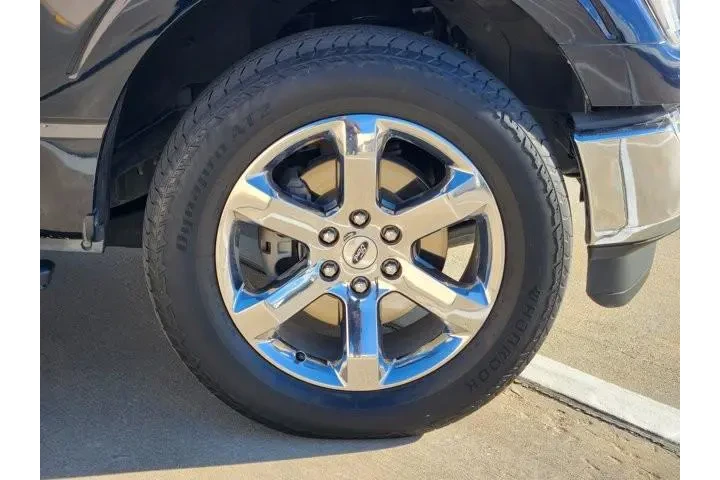 $35699 : Ford F-150 2021 4x4 XLT 4dr image 10