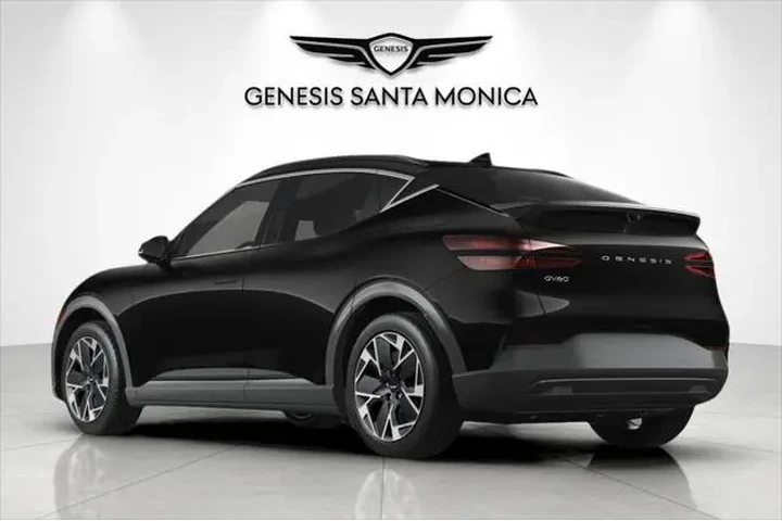 $39998 : Genesis GV60 2025 AWD Standa image 6