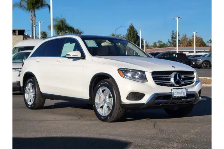 $15000 : Mercedes-Benz GLC 2016 GLC 3 image 1