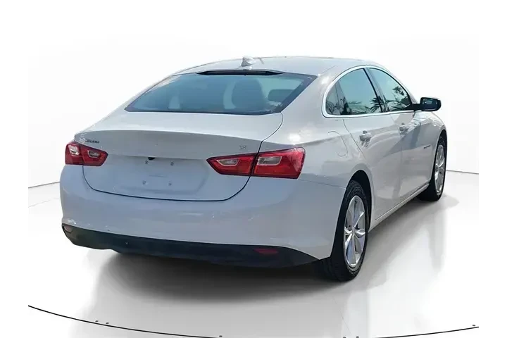$15291 : Chevrolet Malibu 2023 LT 4dr image 4