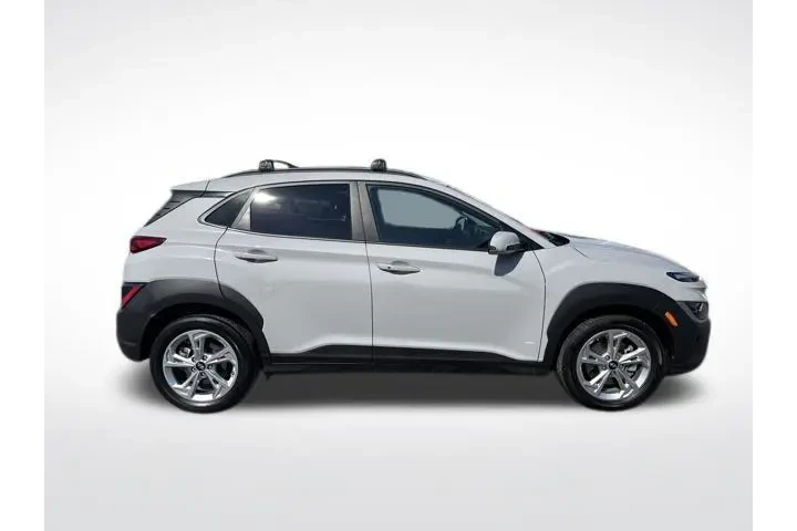 $21965 : Hyundai KONA 2023 AWD SEL 4d image 6