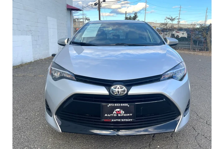 $11495 : 2019 Corolla LE CVT (Natl) image 2